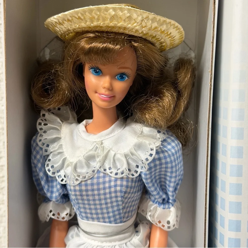 Barbie Little Debbie Snacks - Collector Edition Series 1 1992 Doll
